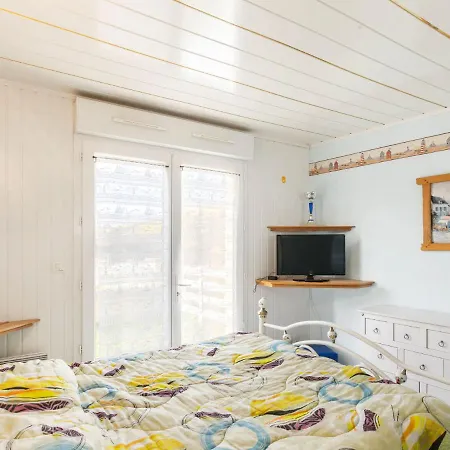 Charming Holiday In With Private Terrace